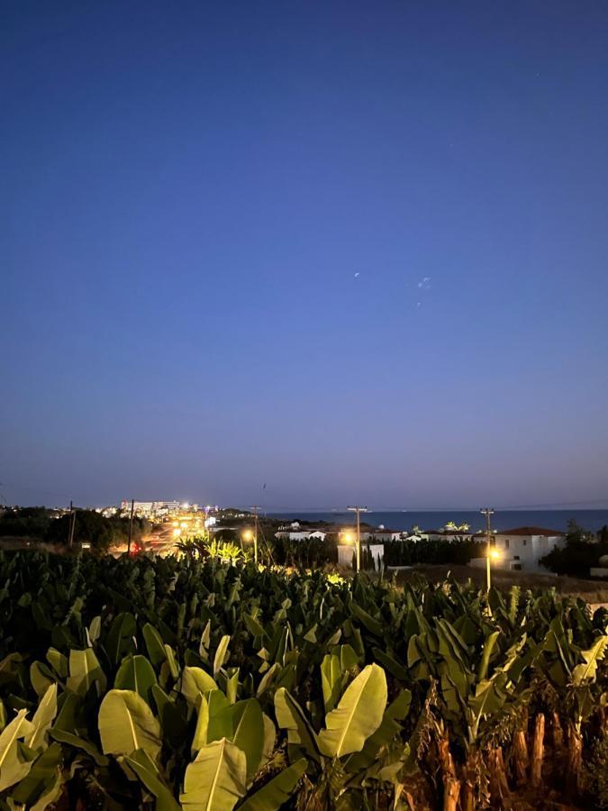 Blue Seaview Appartments Paphos Ngoại thất bức ảnh